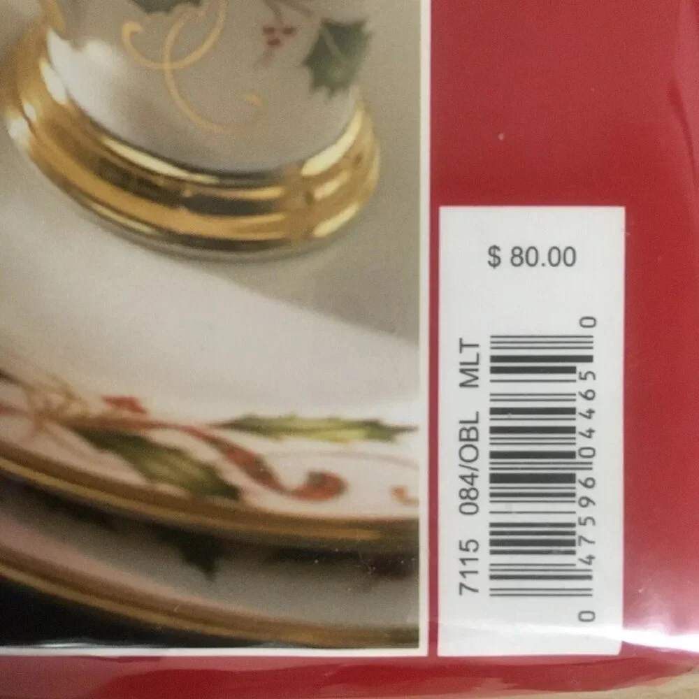 old stock (brand new in pkg) Lenox Christmas Holiday Nouveau 60x84